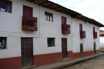 CASAS Y CASONAS CHACHAPOYANAS 17