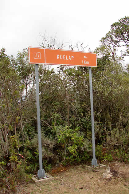 COMPLEJO ARQUEOLOGICO MONUMENTAL KUELAP - ESTACIONAMIENTO 14