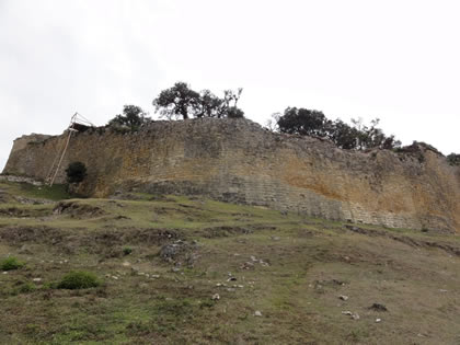 COMPLEJO ARQUEOLOGICO MONUMENTAL KUELAP - SECTOR SUR 09