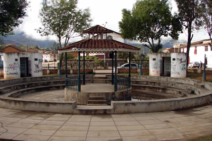 IGLESIA DE BELEN 09