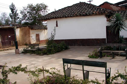 IGLESIA NUESTRO SE�OR DE BURGOS 03