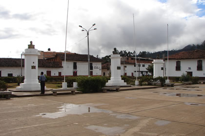 PLAZUELA DE LA INDEPENDENCIA 06