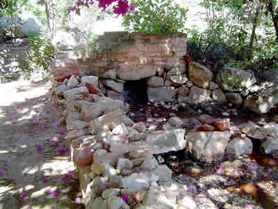 BA�OS TERMALES DE PACATQUI 03