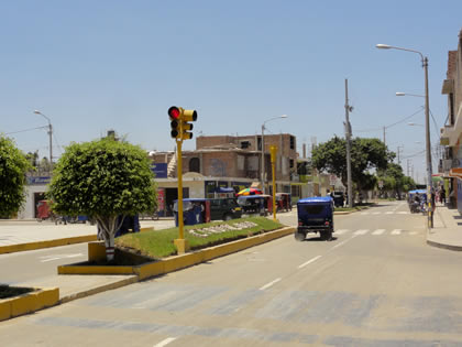 PLAZA DE ARMAS DE HUARMEY 07