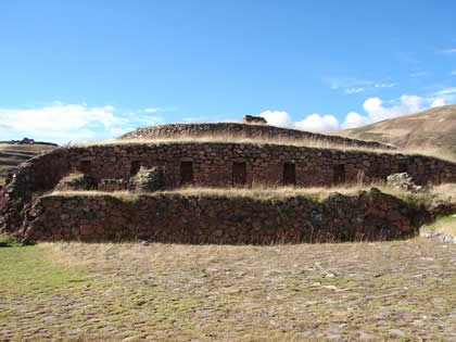 COMPLEJO ARQUEOLOGICO O CENTRO CEREMONIAL SONDOR 02