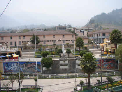 HOMENAJE A MICAELA BASTIDAS PUYUCAHUA 02