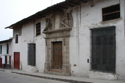 CALLES Y CASONAS CAJAMARQUINAS 15