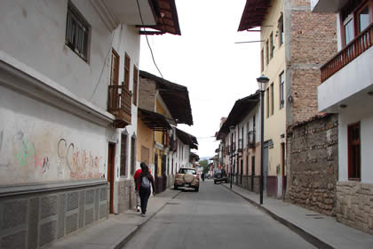 CALLES Y CASONAS CAJAMARQUINAS 39
