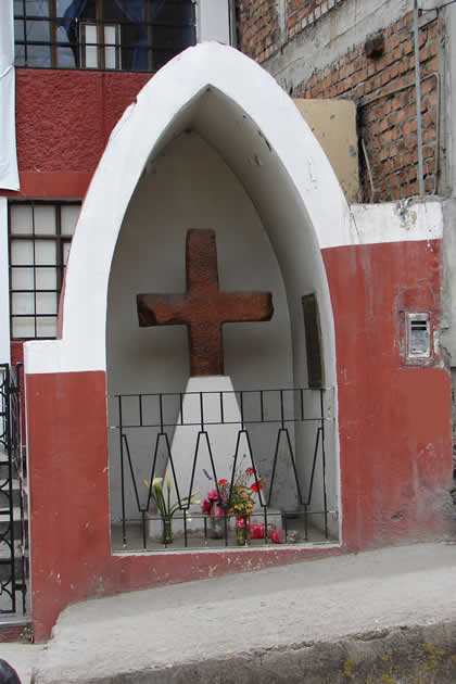 CRUZ DE PIEDRA 03