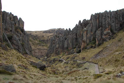 CUMBEMAYO - BOSQUE DE PIEDRAS LOS FRAILONES 12