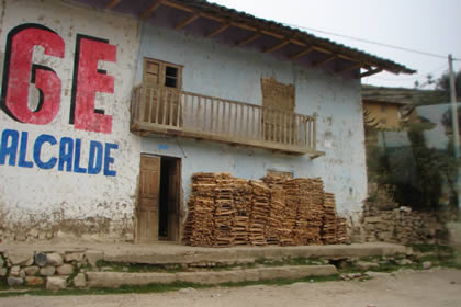 DISTRITO DE LA ENCAÑADA 07