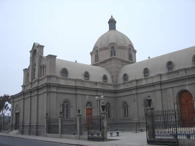 SANTUARIO DEL SE�OR DE LUREN 05