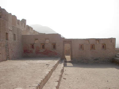 RECINTOS DEL PALACIO DE TAMBO COLORADO 11