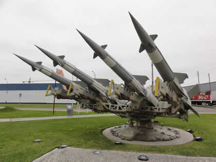 PARQUE TEMATICO FUERZA AEREA DEL PERU FOTO 02