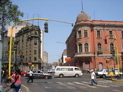 AVENIDA COLMENA 05