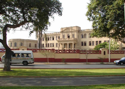 AVENIDA SALAVERRY 02