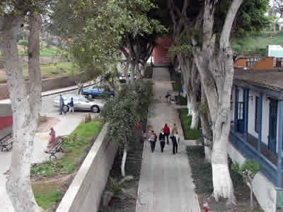BAJADA DE LOS BAÑOS 01