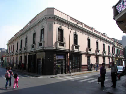 JIRON QUILCA - BOULEVARD QUILCA 04