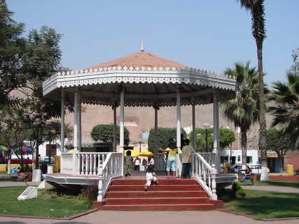 DISTRITO DE PACHACAMAC 03