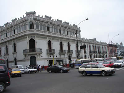 PASEO COLON 02