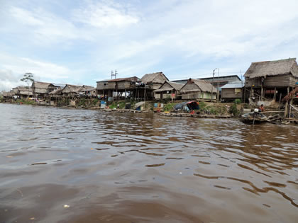 BARRIO DE BELEN EN BOTE 07