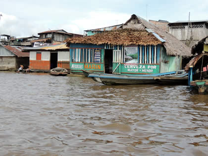 BARRIO DE BELEN EN BOTE 20