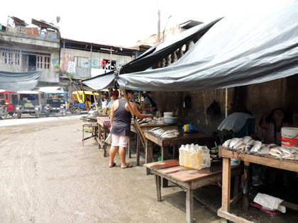 BARRIO DE BELEN EN MOTOTAXI 10