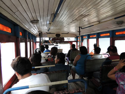 LOS BUSES DE IQUITOS 04