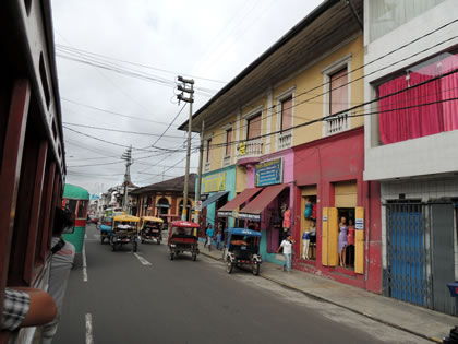 LOS BUSES DE IQUITOS 07