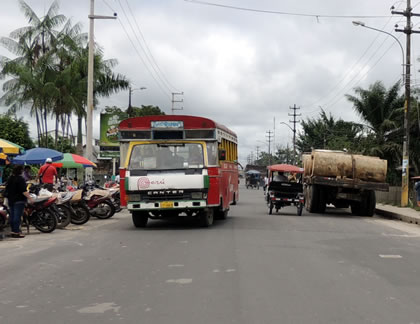 LOS BUSES DE IQUITOS 10