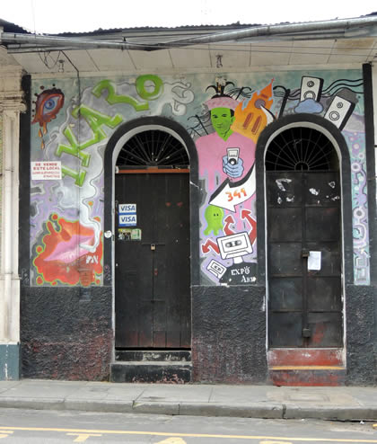 GRAFFITI CHARAPA 04