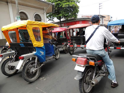 MOTOS Y MOTOTAXIS 03