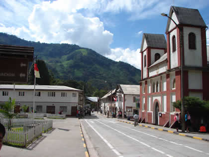 IGLESIA SAGRADO CORAZON DE JESUS DE POZUZO 03