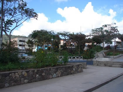 PLAZA DE ARMAS DE VILLA RICA 07