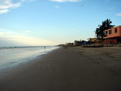 PLAYA COLAN 07