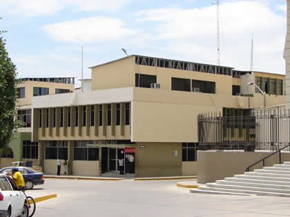 PLAZA DE ARMAS DE SULLANA 01