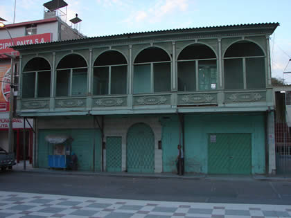 PLAZA DE ARMAS DE PAITA 06