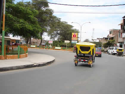 ALGUNAS CALLES DE SULLANA 02