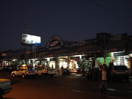 MERCADILLOS CENTROS COMERCIALES 07