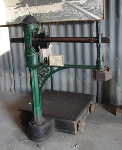 MUSEO FERROVIARIO INSTRUMENTOS 04